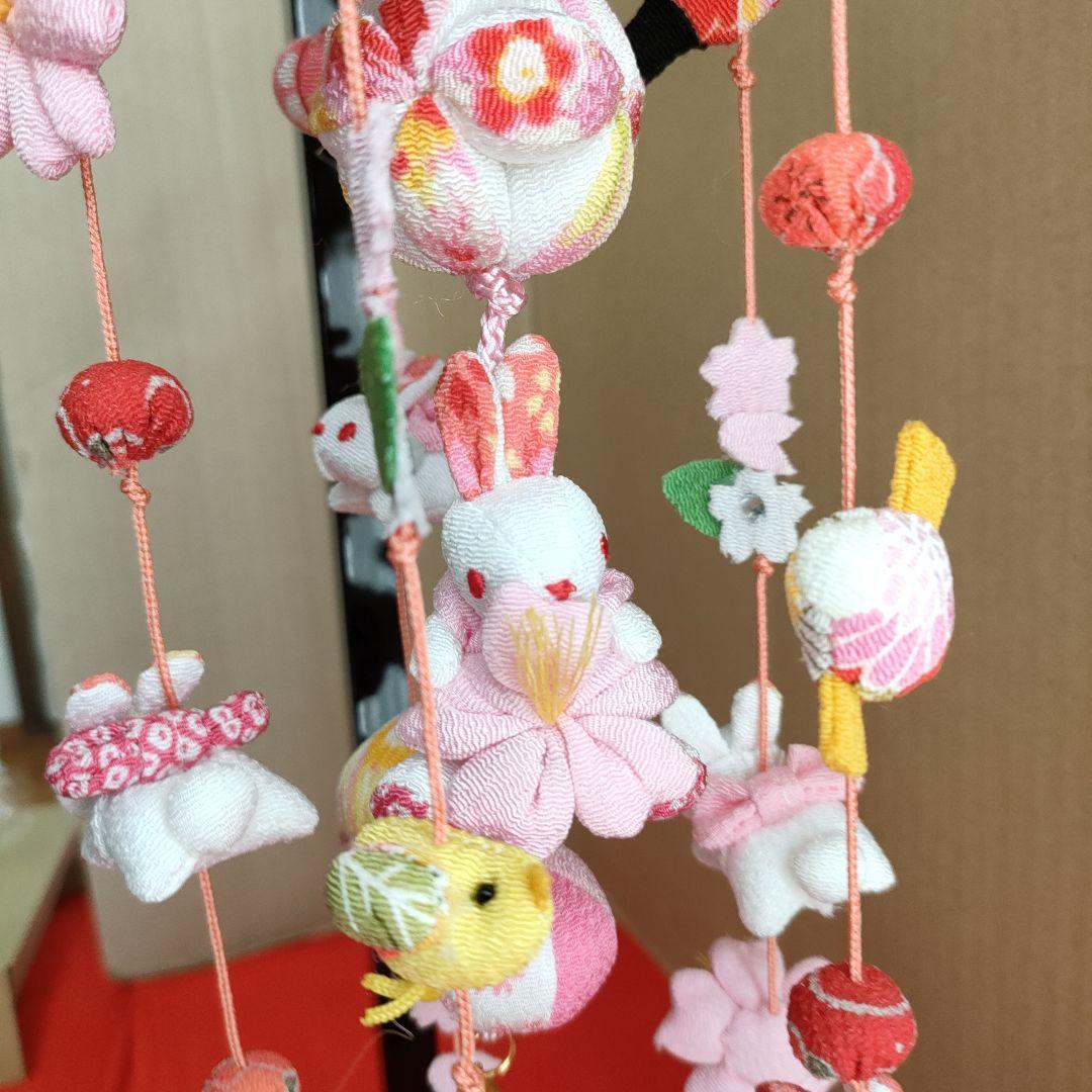ひな祭り飾り カラフルな布製　　　(こつぶうさぎ　特小)スタンド付き