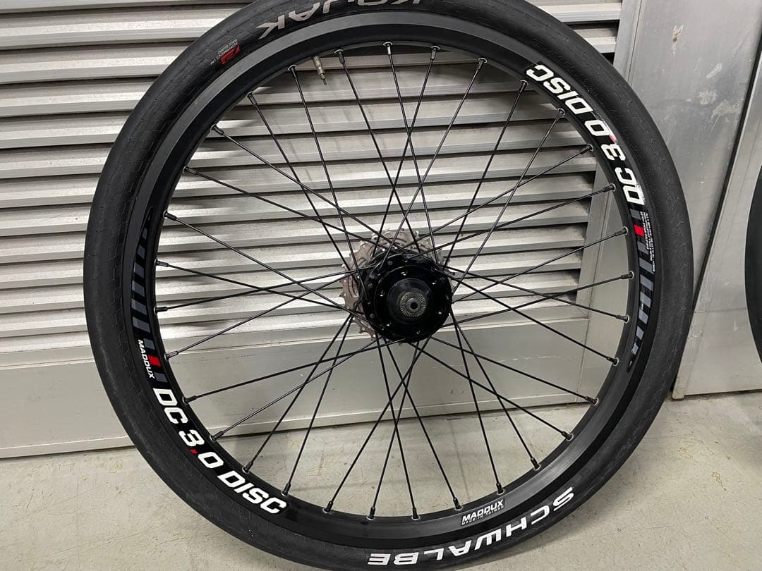 キャノンデール　フーリガン9レフティー （フレームセット）他パーツ