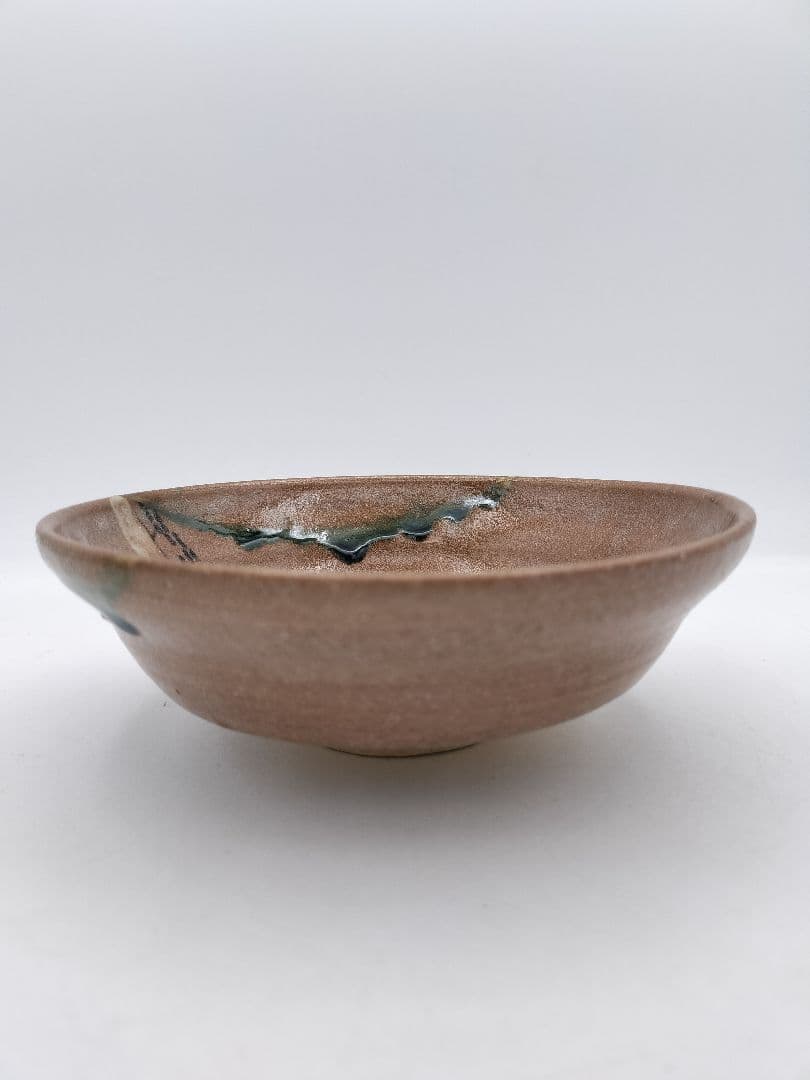 c023 平茶碗 赤織部 忍冬庵 不二窯 佐藤和子 木箱 茶道具　古物