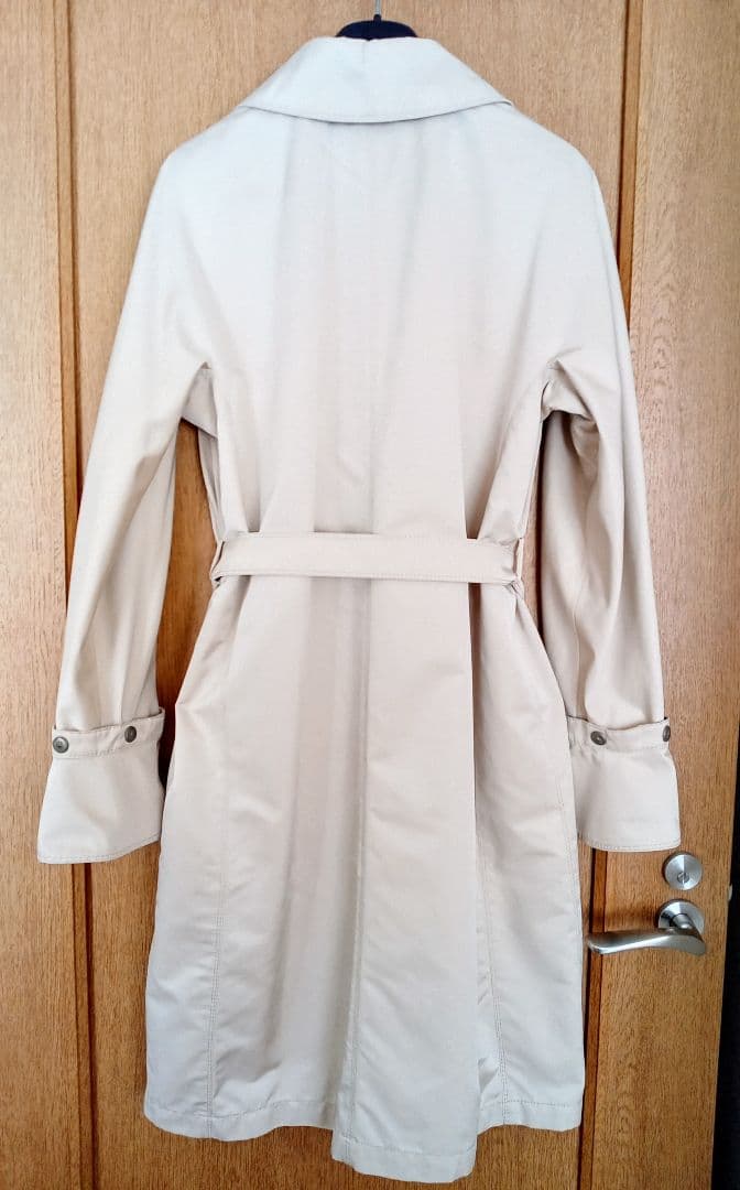 【新品未使用】MaxMara レインコート　ベージュ