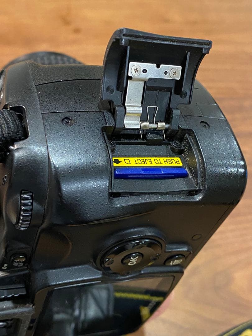 Nikon D60 CCDデジタル一眼　動作品　35-70 AFニッコールレンズ