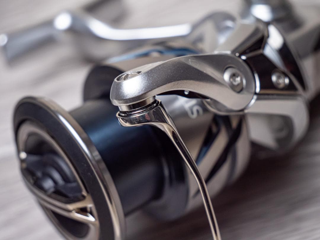 シマノ 23 ストラディック 4000XG 美品