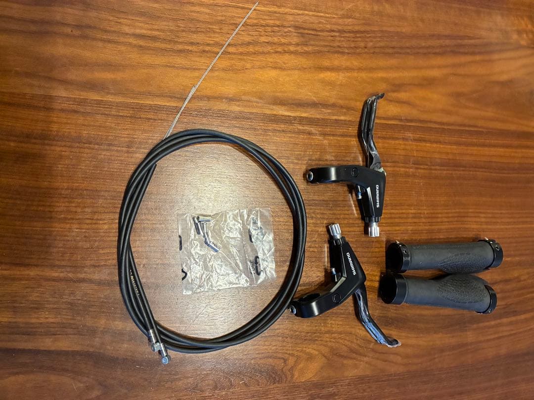 ベロスターミニカスタム　2021年モデル　SHIMANOブレーキ　タイヤチューブ