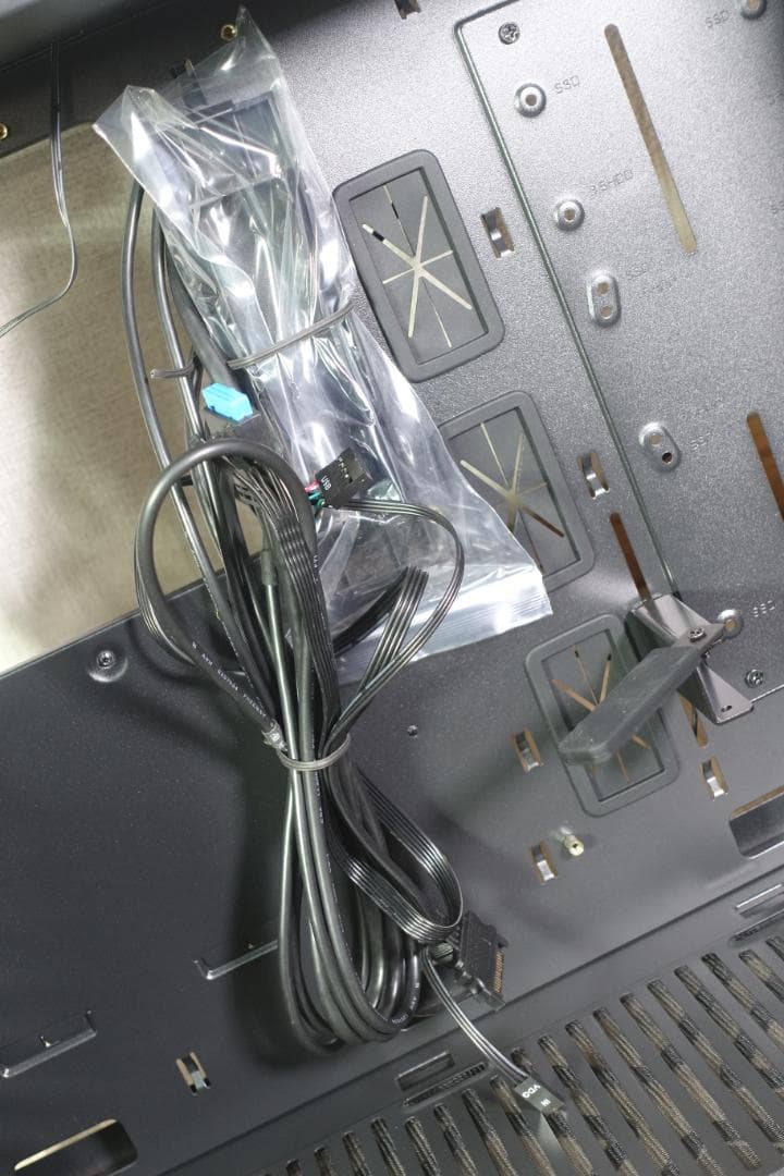 【未使用】 Sharkoon NIGHT SHARK RGB