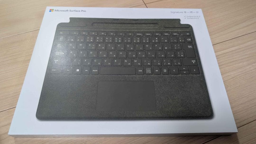 Microsoft Surface Pro 8 【アクセサリ一式+Office】