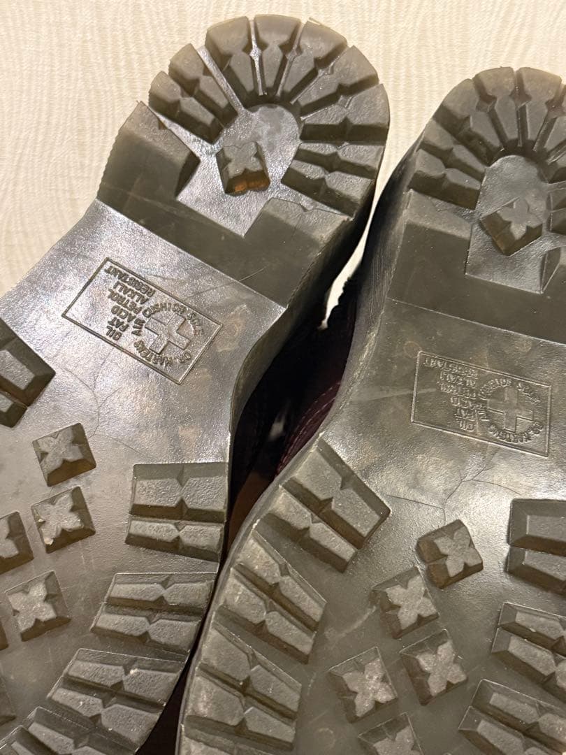 ドクターマーチン バーガンディ 厚底ブーツ