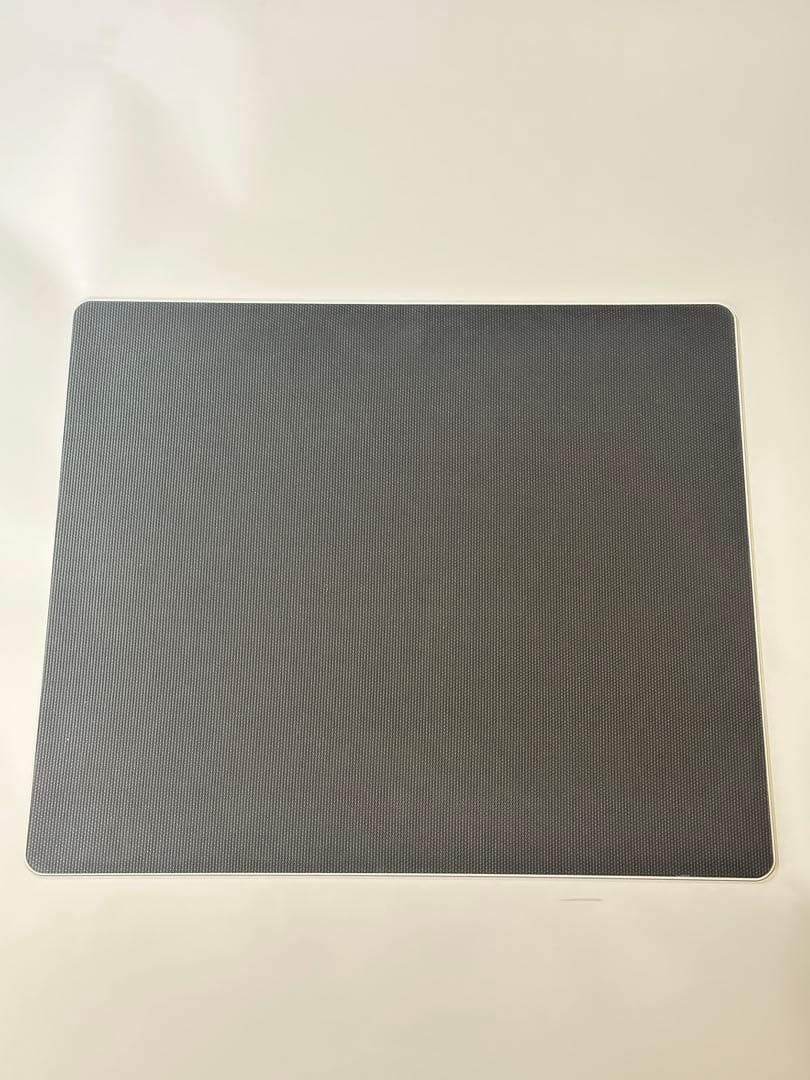 GLSSWRKS Kazemi ガラスマウスパッド