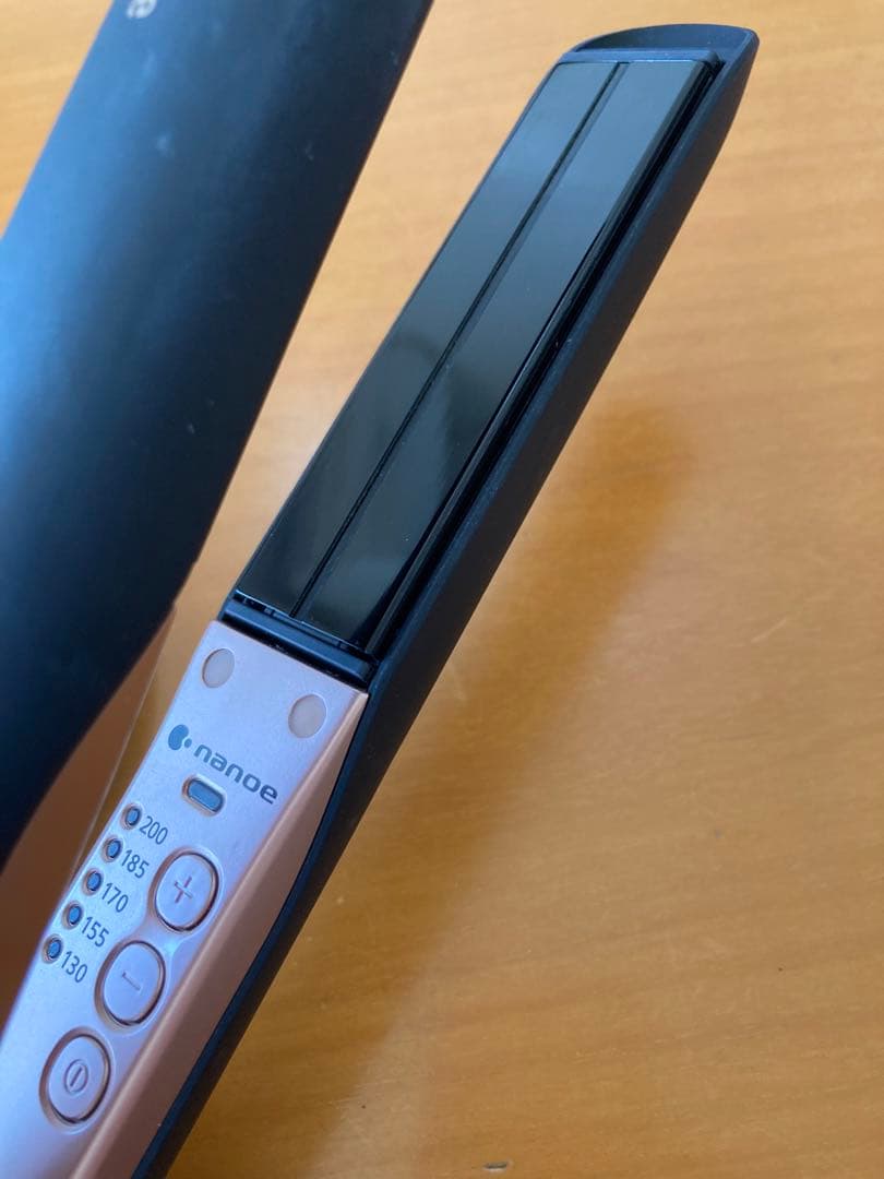 ナノケア　Panasonic パナソニック　EH-HS0E ヘアアイロン