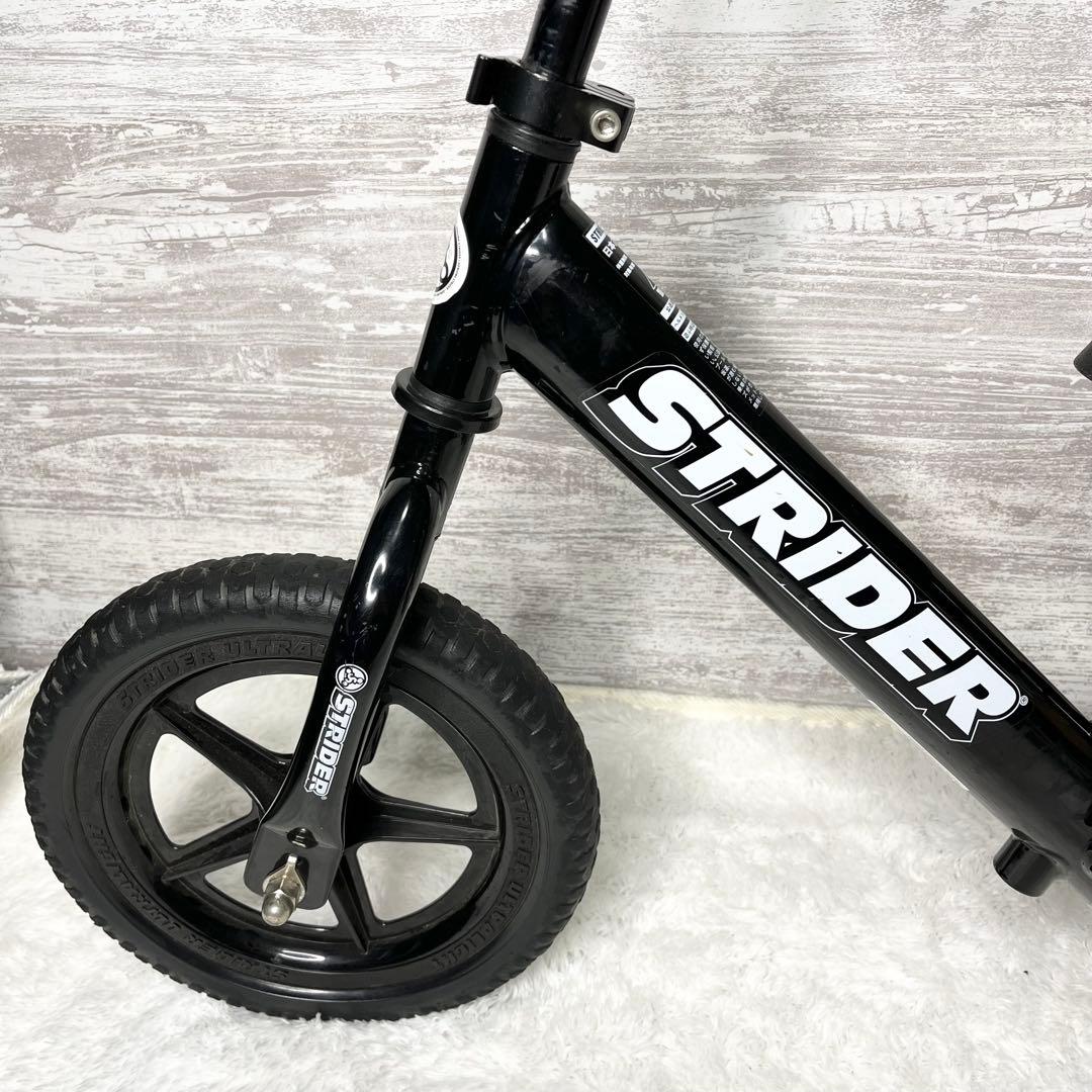 美品　STRIDER スポーツバランスバイク ブラック スポーツモデル
