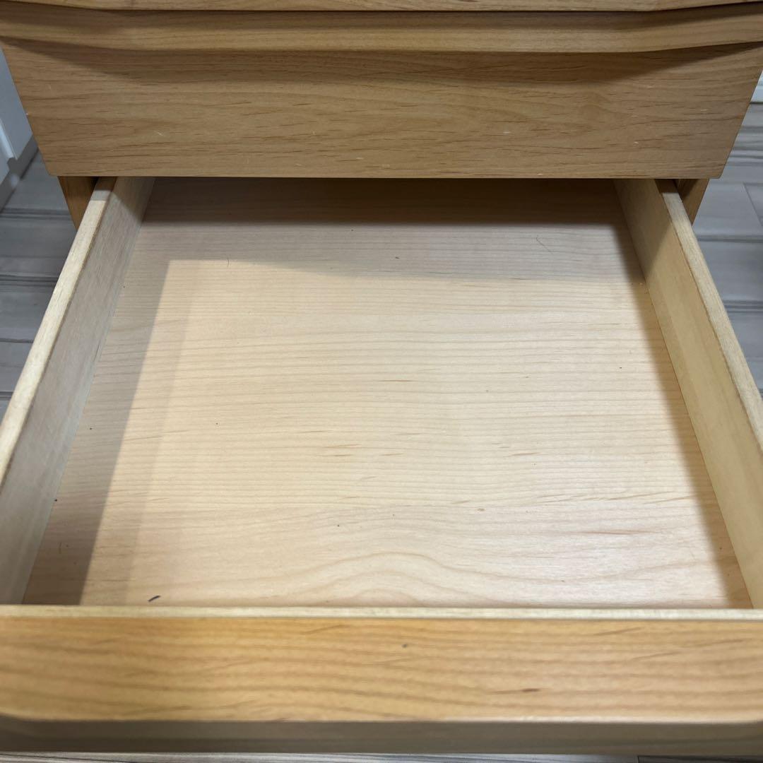 ころころ　美品　アクタス　リーヴェ　チェスト