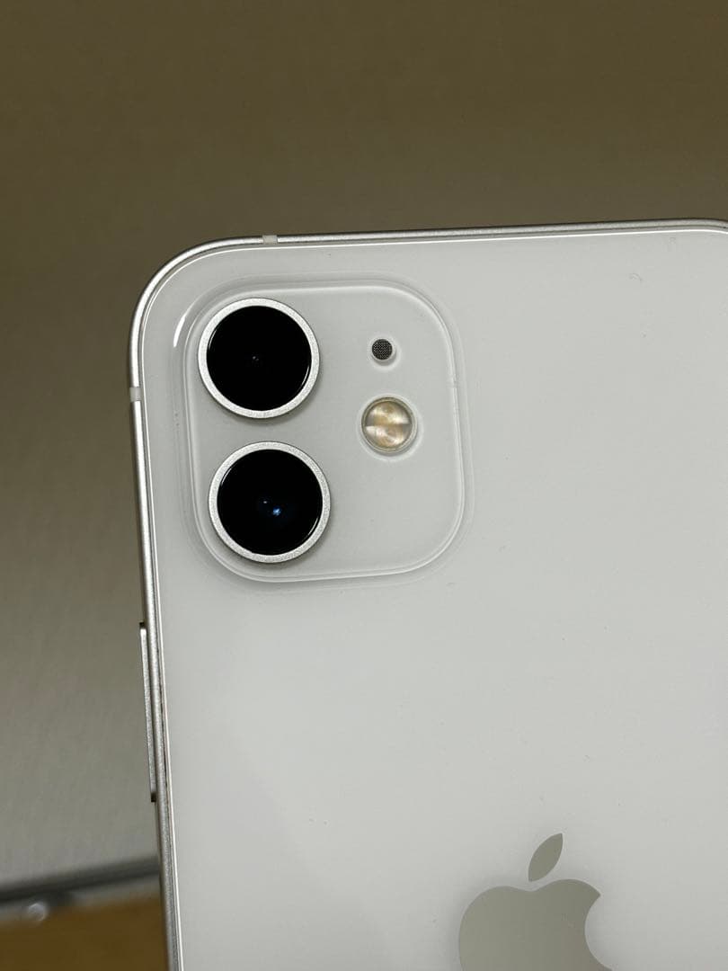 Apple iPhone 12 64GB ホワイト 本体 SIMフリー