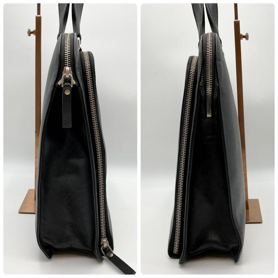m✨PRADA VR0023 ビジネスバッグ サフィアーノレザー 三角ロゴ