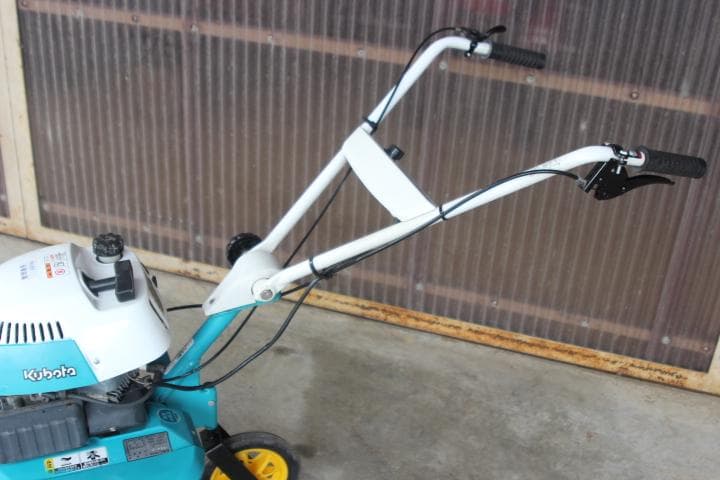 管理機・耕運機　クボタ　ミディー　TMA25　移動輪付　爪良好　A9164