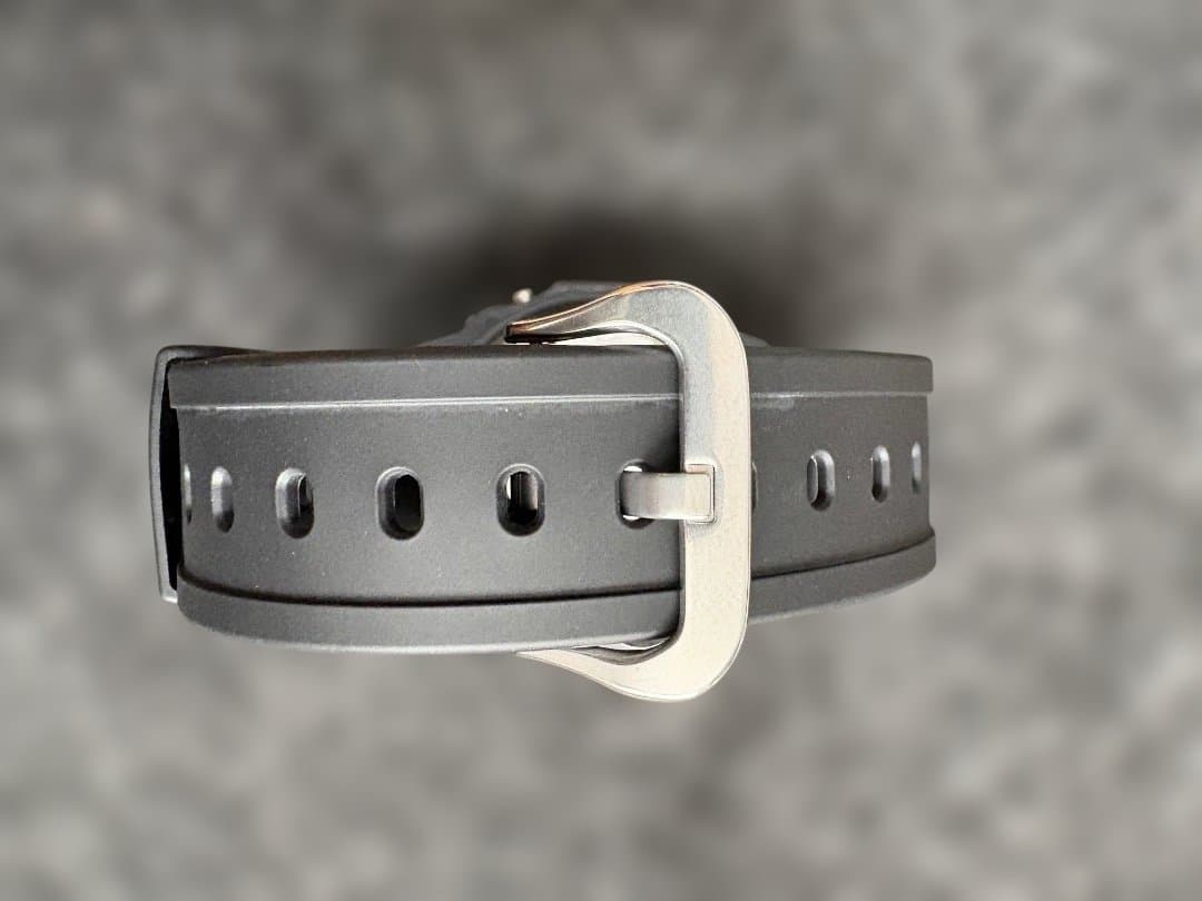 美品 ウレタンバンド GW-M5610UBC-1JF 20気圧防水 ソーラー電波