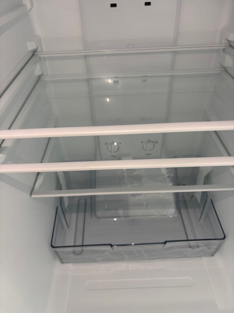 極美品★送料込み★2024年製 冷蔵庫159L REFAGE YRZ-F15MW