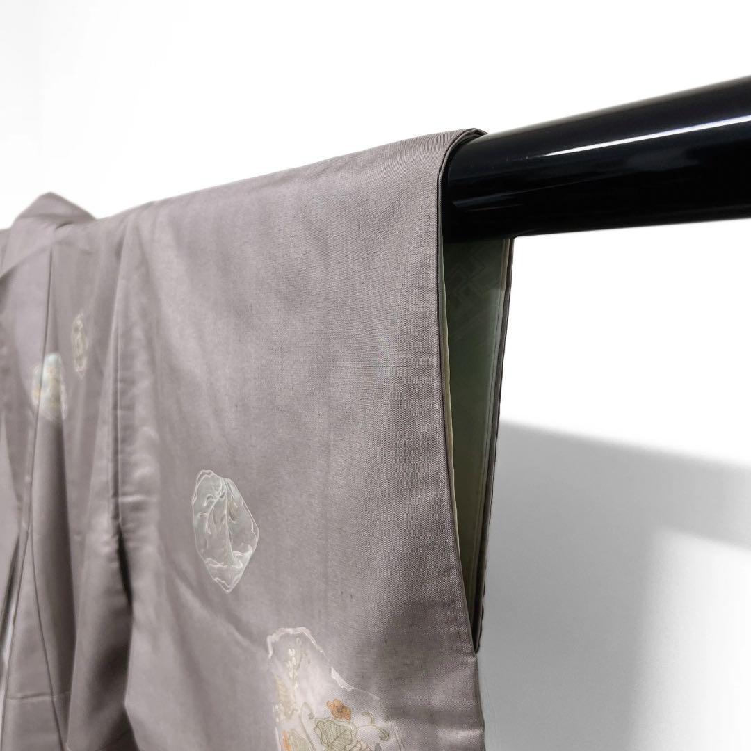 付け下げ　紬　金糸　鷺　花模様　八橋　リーフ　蛇籠　グレー系　着物　062w d