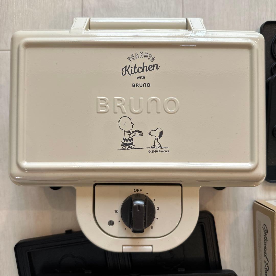 BRUNO PEANUTS ホットサンドメーカー　セット売り