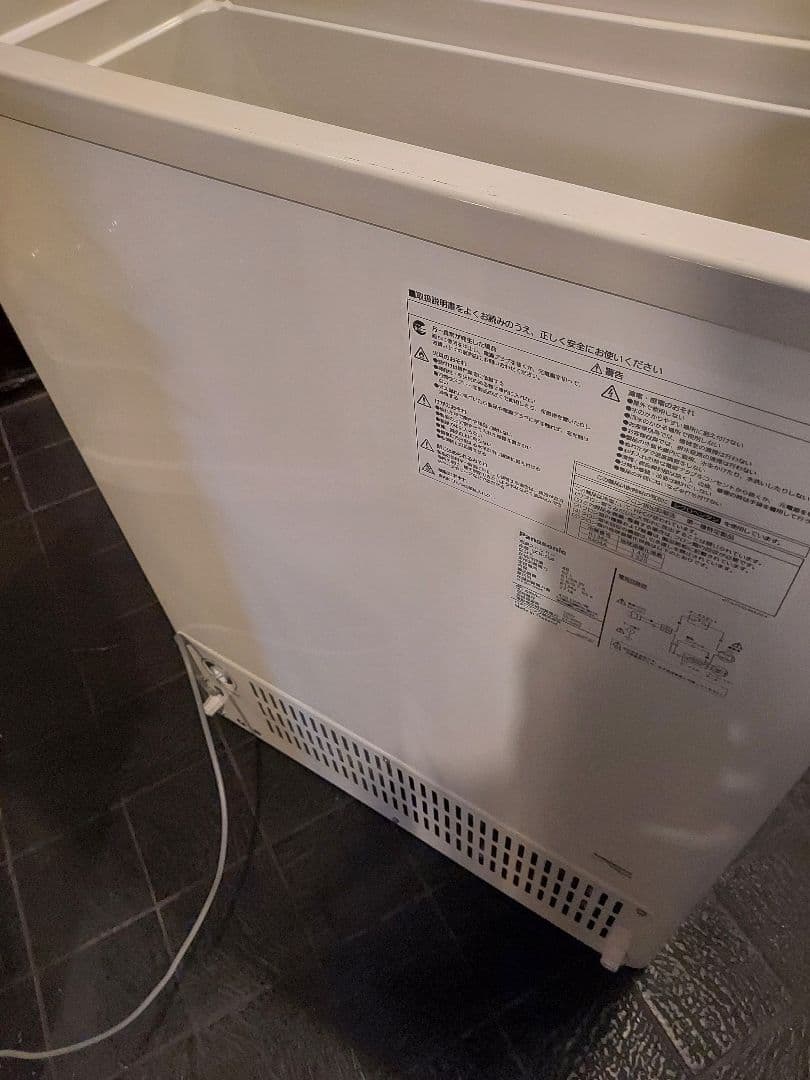 【新品同様】冷凍庫 送料込み Panasonic 冷凍ストッカー SCR-S66