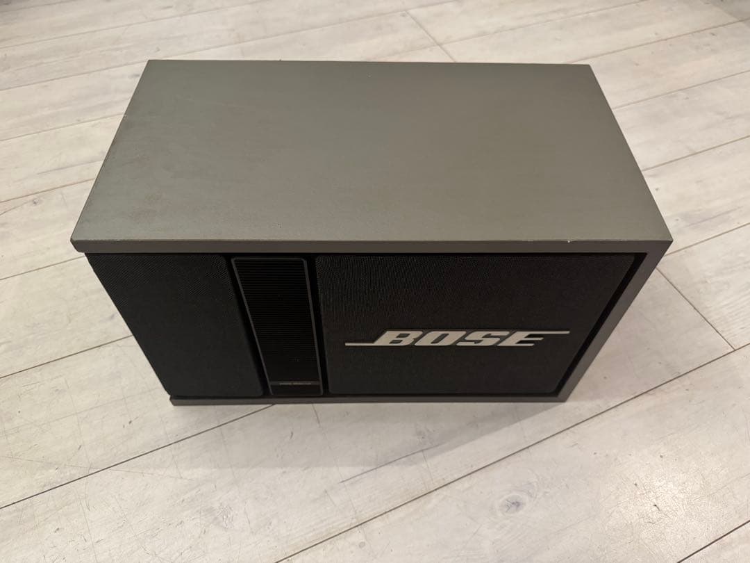 BOSE　301　AUDIO VIDEO MONITOR