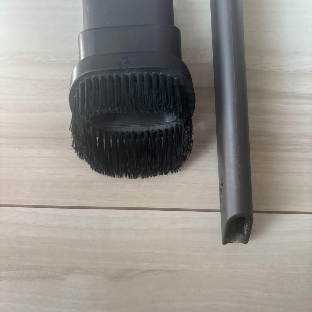 Dyson V8 Slim Fluffy コードレススティッククリーナー