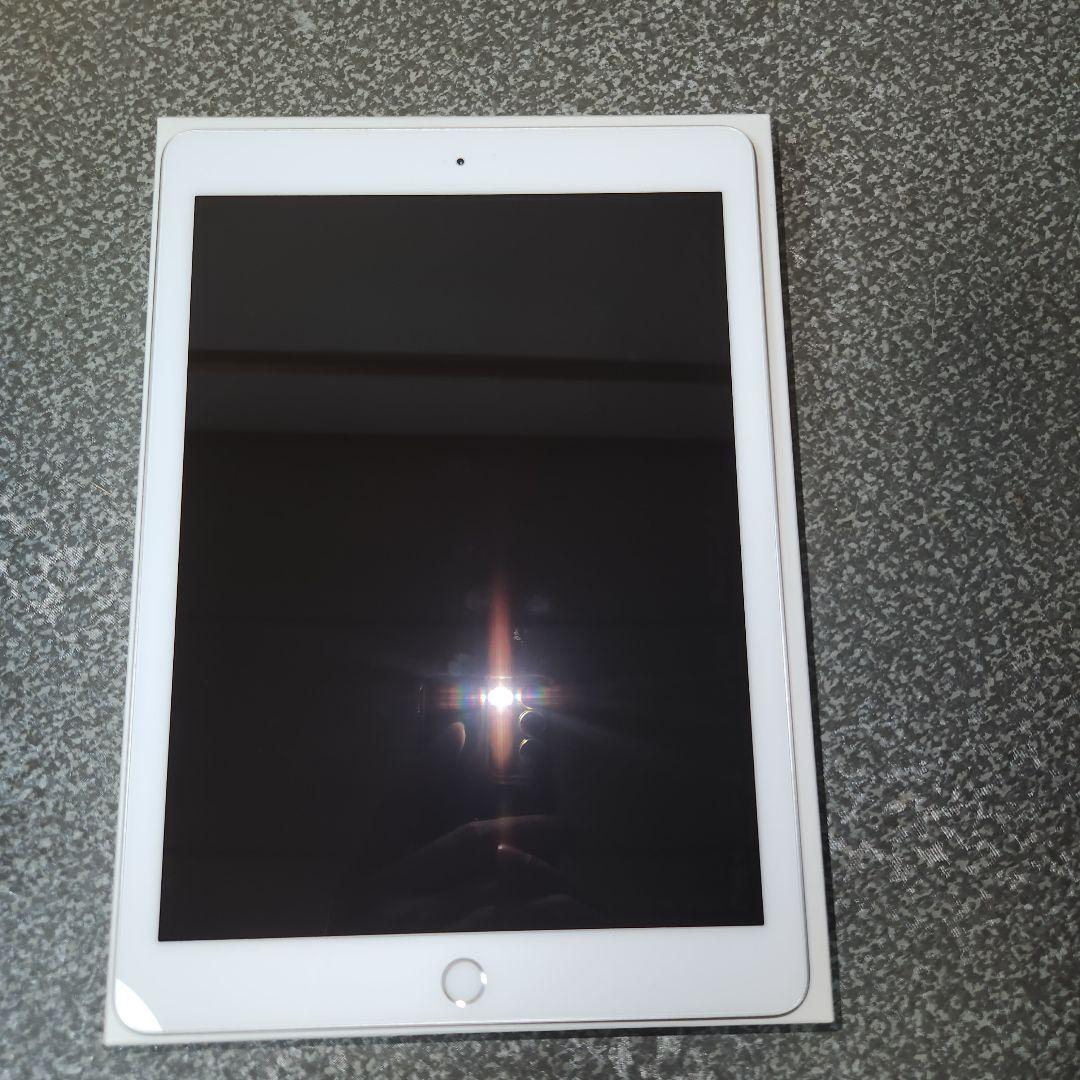 Apple iPad 第６世代 128GB バッテリー容量86%