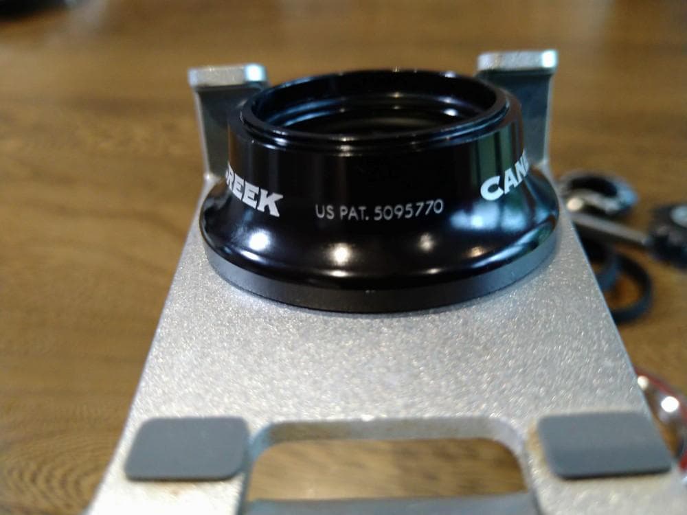 ケンクリーク CANE CREEK ヘッドパーツ