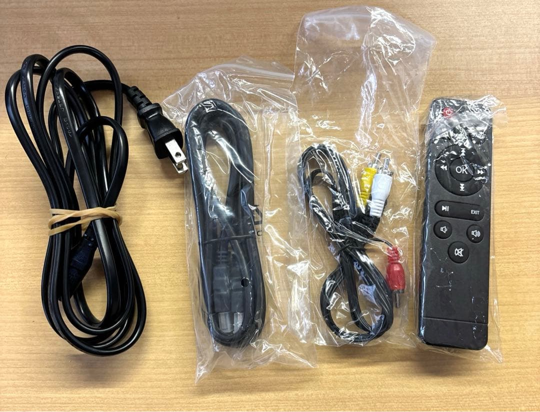 XuanPad プロジェクター 小型 10000L 1080PフルHD対応 ホー