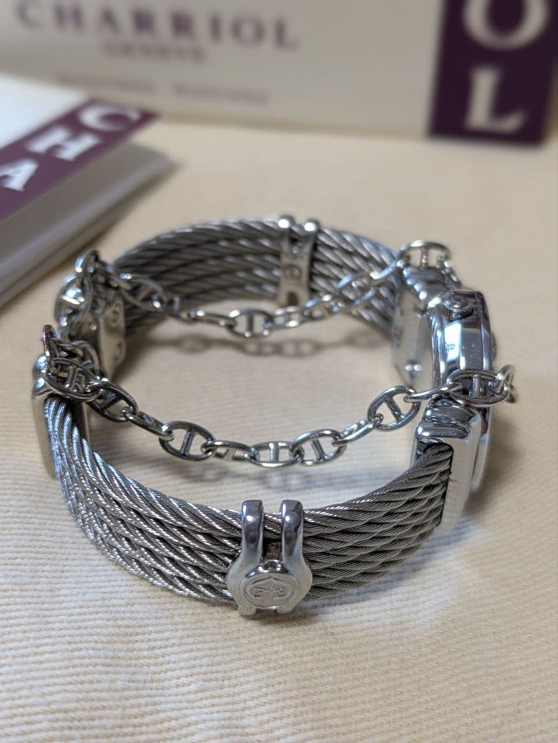 CHARRIOL シャリオール 　サントロペ　12Pダイヤ　ピンクシェル　腕時計