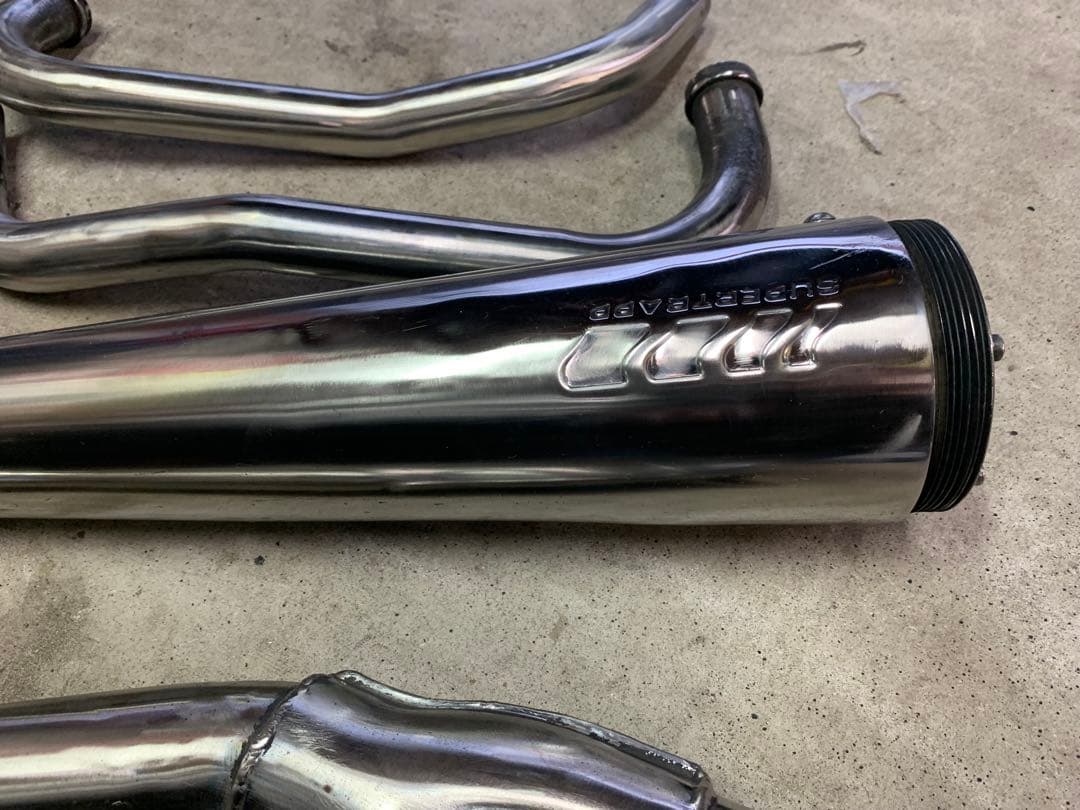 ボルティー　ボルティ　スーパートラップ　マフラー　グラストラッカーにも　メガホン