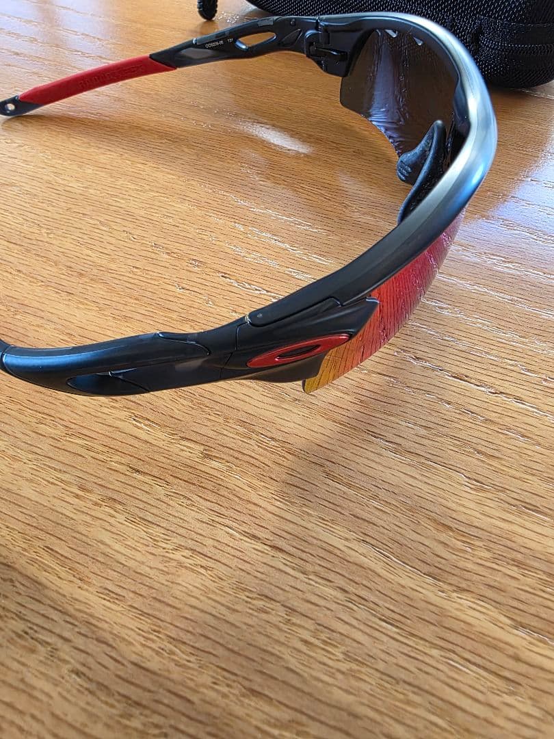 OAKLEY RADAR LOCK ブラックメタリック
