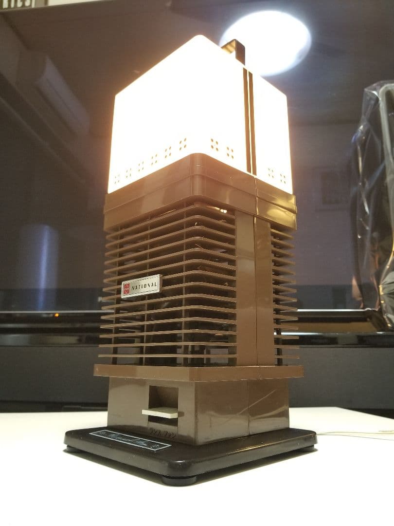 希少　モデル　ナショナル　F-10LA 照明付　扇風機 パーソナルファン