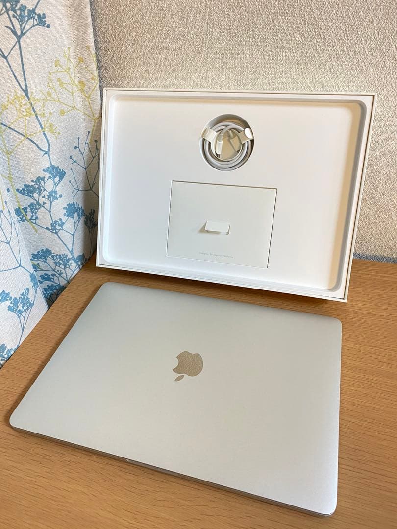 美品 MacBook Pro 13インチ 16GB 24時間以内で発送可能