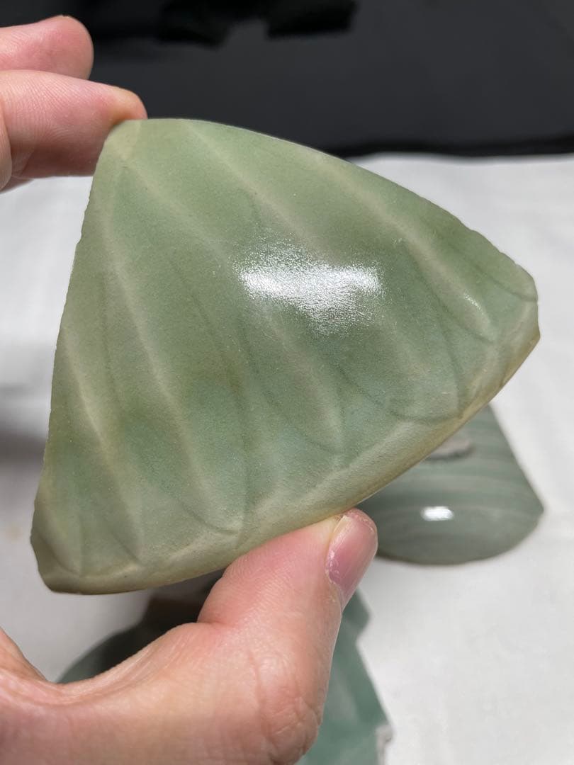 青磁。龍泉青磁。標本。骨董品。殘片4本。陶片（古美術）。宋時代