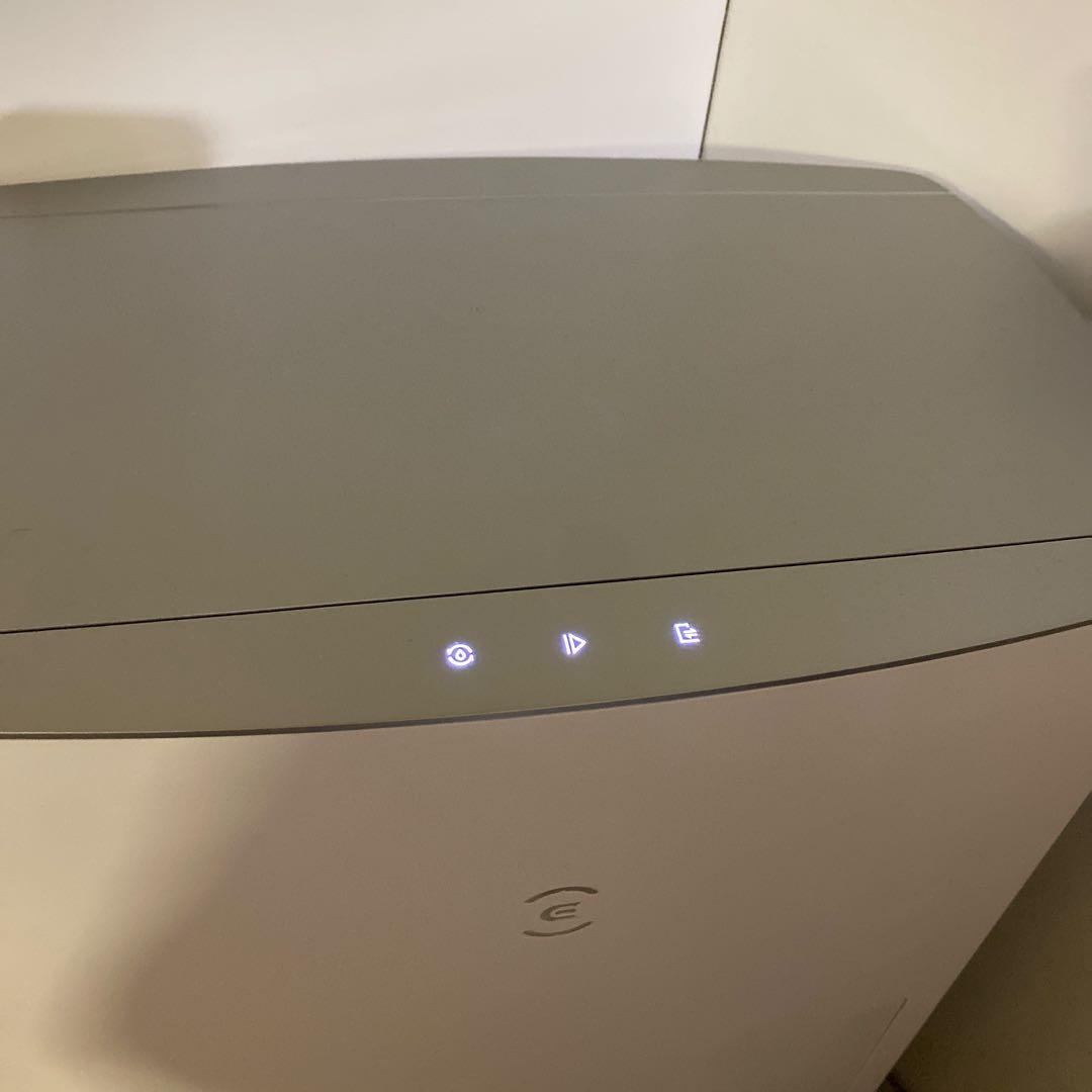 美品　ECOVACS ロボット掃除機 ホワイト