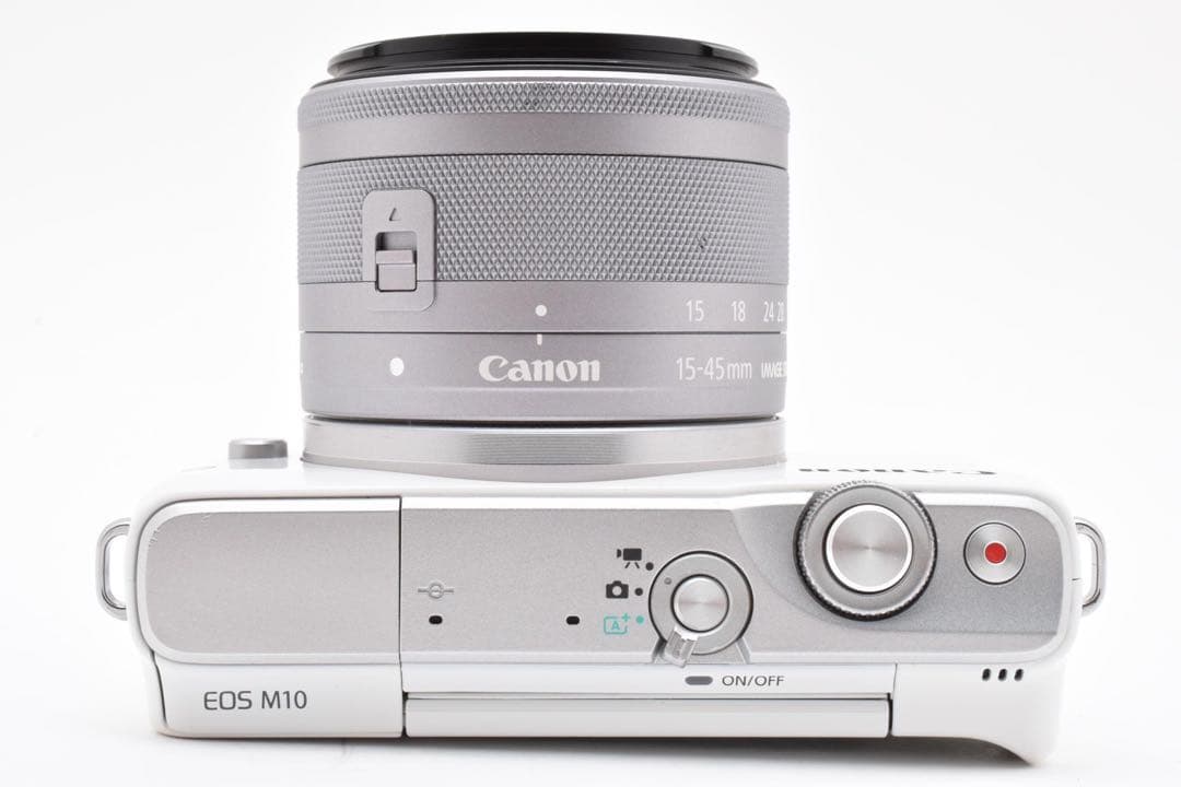 【美品】キヤノン CANON EOS M10 15-45mm IS STM