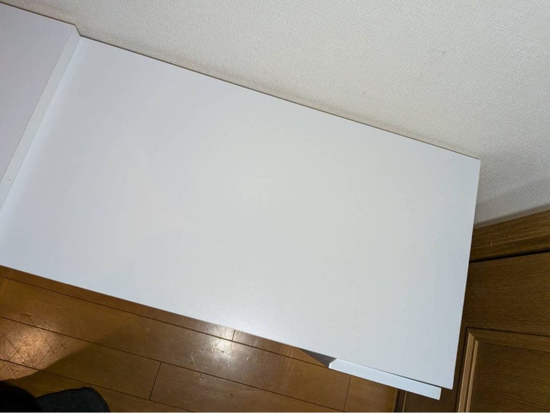 ■送料込■LOWYA伸縮式テレビ台 白 収納家具テレビボード24-40型推奨 棚