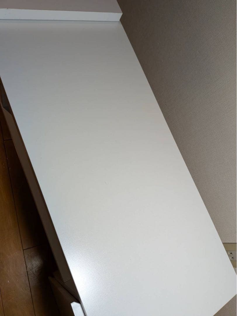 ■送料込■LOWYA伸縮式テレビ台 白 収納家具テレビボード24-40型推奨 棚