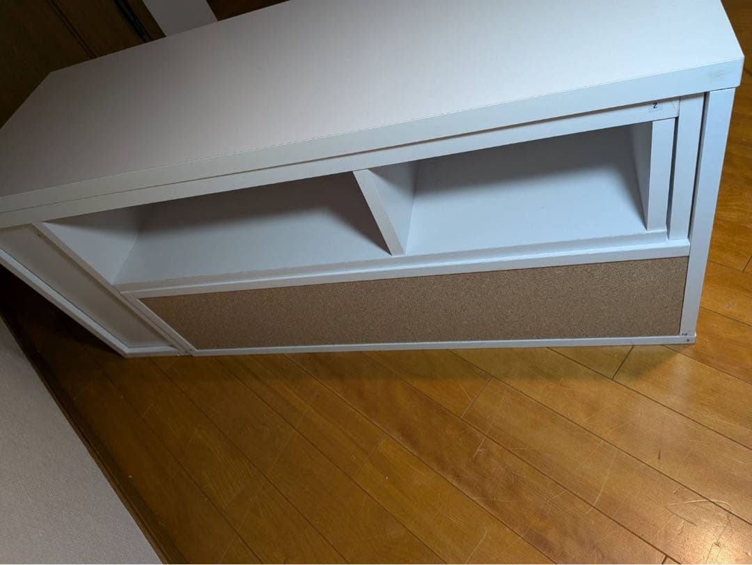 ■送料込■LOWYA伸縮式テレビ台 白 収納家具テレビボード24-40型推奨 棚