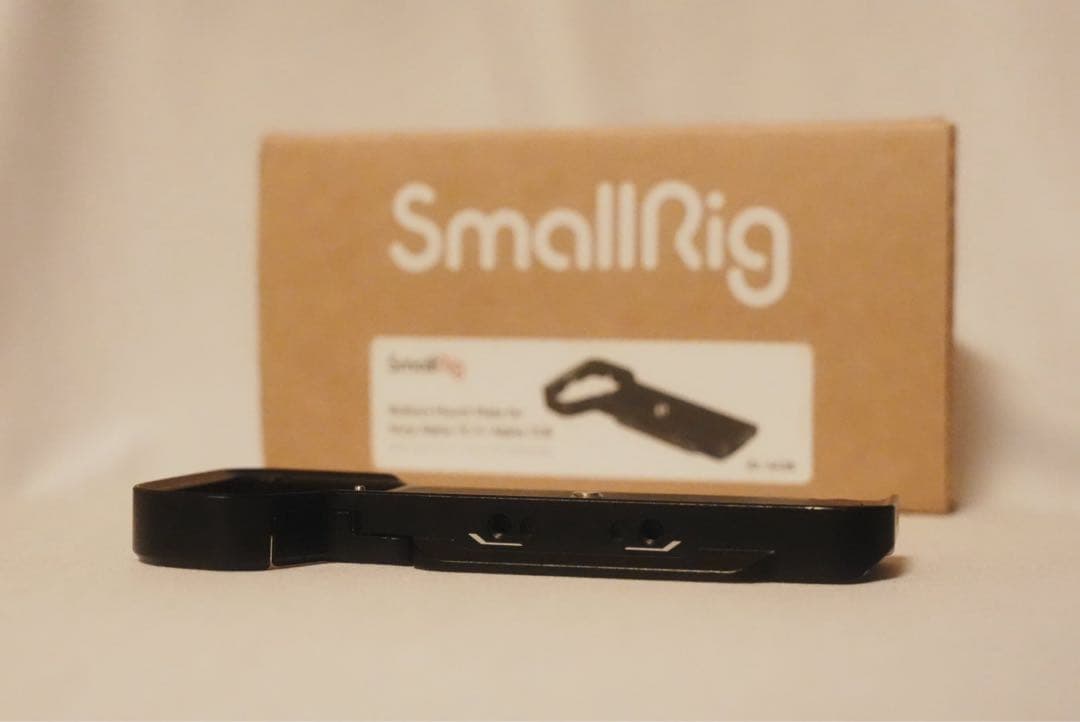 【保証2029年2月16日まで】ソニー　α7CⅡ ボディ　ブラック　リグ付