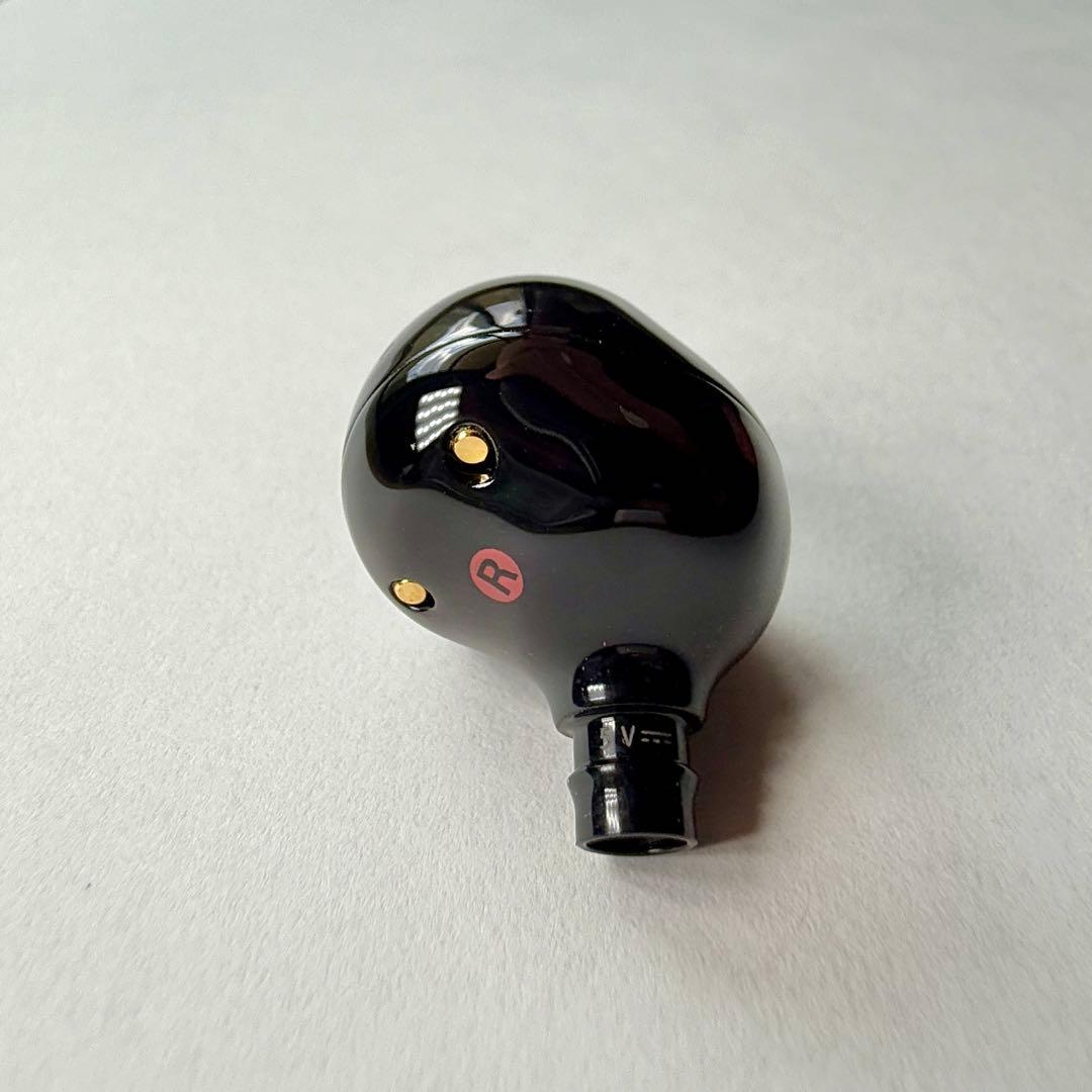 【美品です】SONY WF-1000XM5 右耳イヤホンのみ