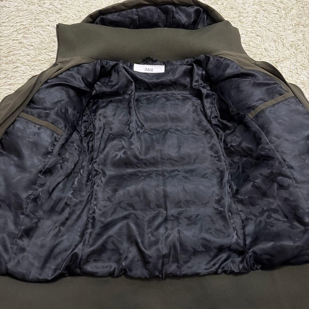 AKM Contemporary ダウンジャケット M カーキ 美品 フード付