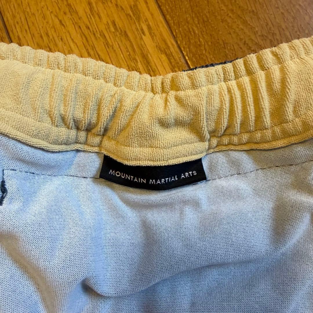 MOUNTAIN MARTIAL ARTS ショートパンツ