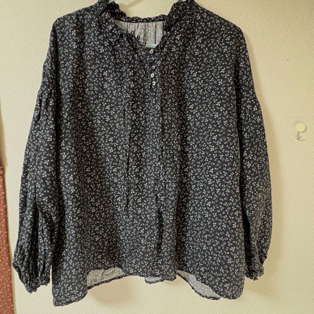 nest robe オールドフラワープリントブラウス