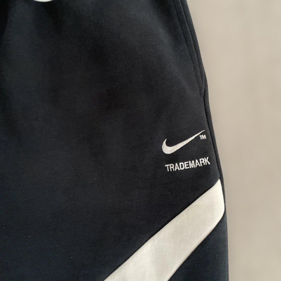 Nike ジャージ上下セット スウッシュ テック フリース　黒/白