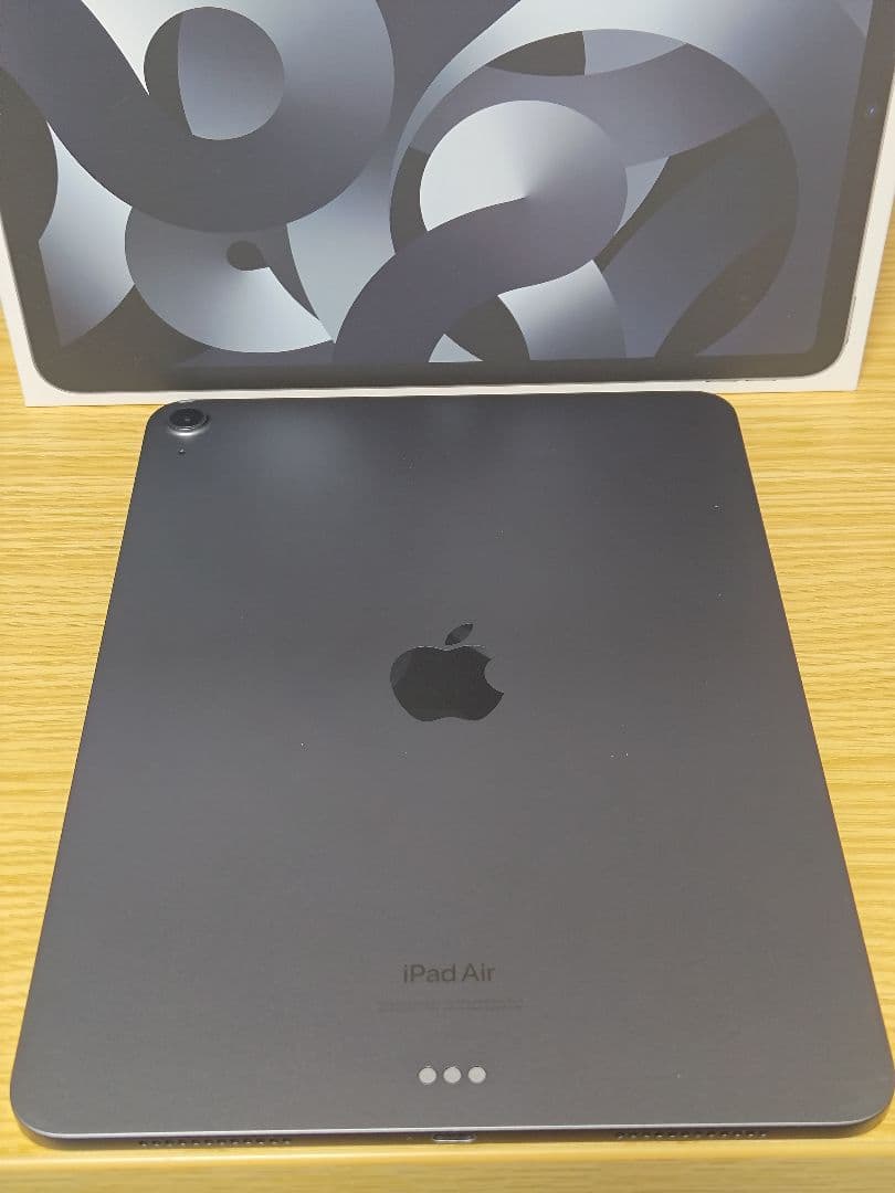 iPad air 第5世代 64GB スペースグレイ WI-FI 2022
