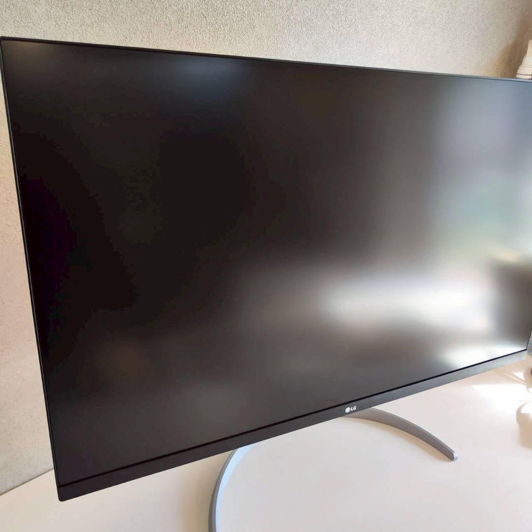 LG 31.5インチ 4Kディスプレイ 32UP550-W Type-C