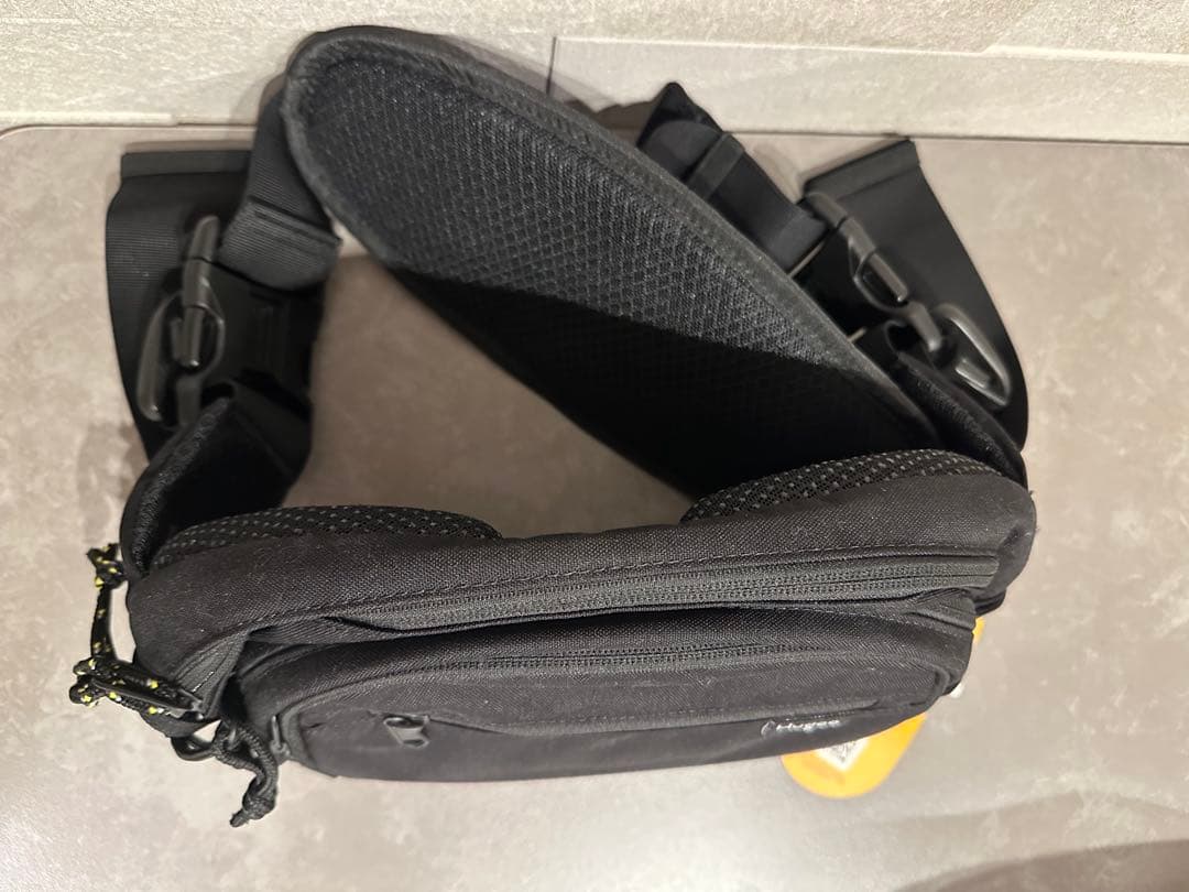 Hugoo ブラック ヒップシート スリング 新品未使用品