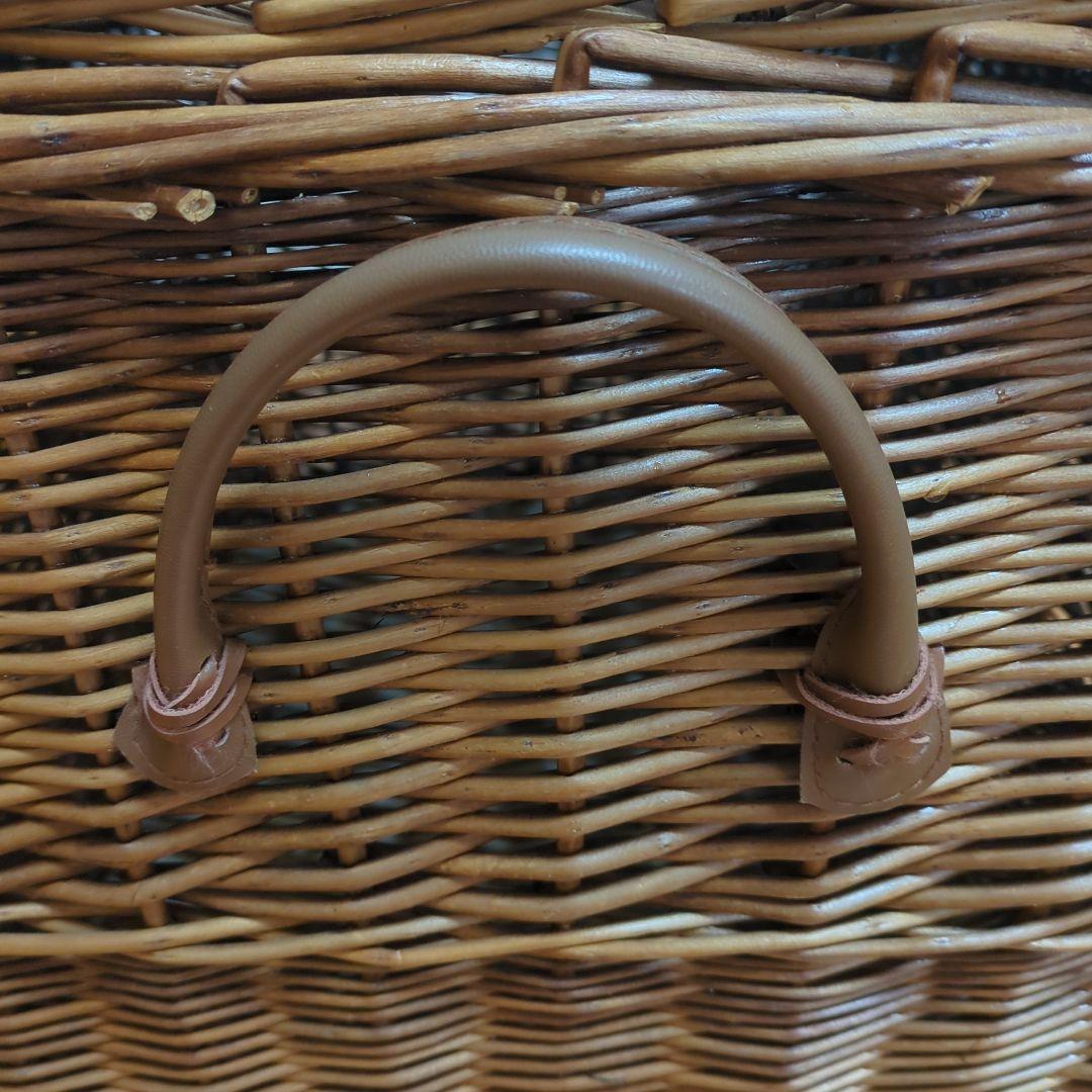 ⭐knick knacks ラタン蓋付き籠　バスケット 大