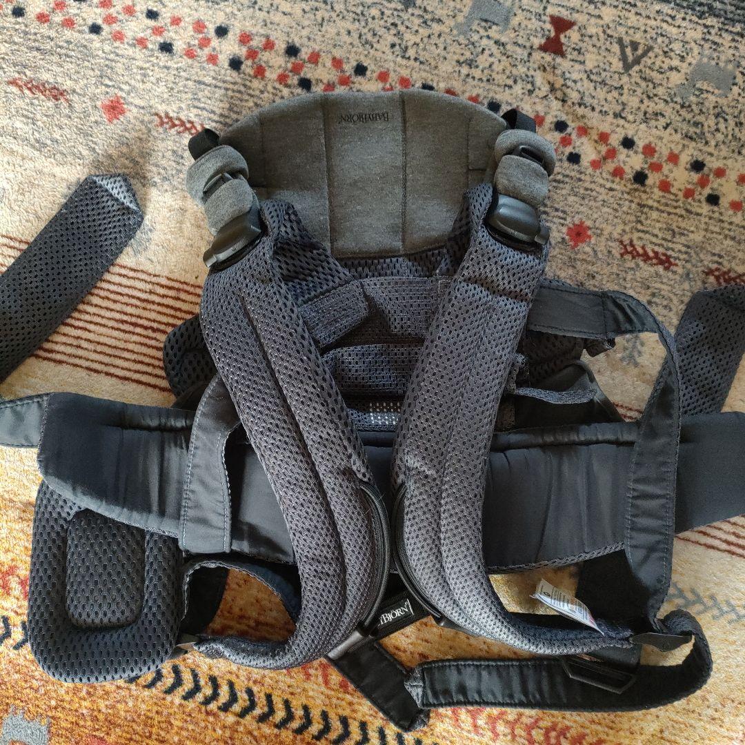 BABYBJÖRN ハーモニー　抱っこ紐 グレー メッシュ