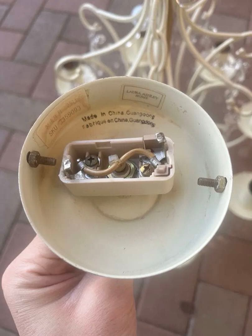 ローラアシュレイ シャンデリア 8灯式 200W